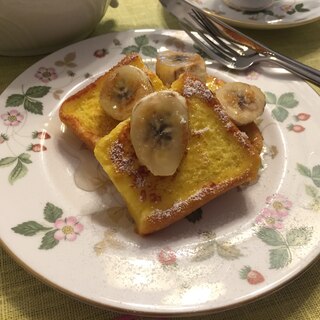 冷凍食パンでもフレンチトースト♪